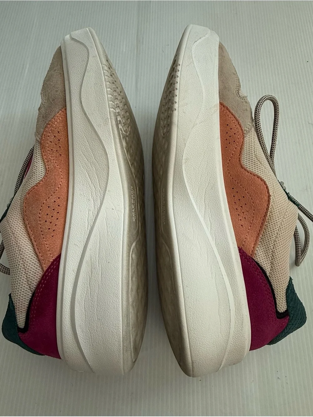 Cole Haan Women's GrandPro Ultra Sneaker Size 10B